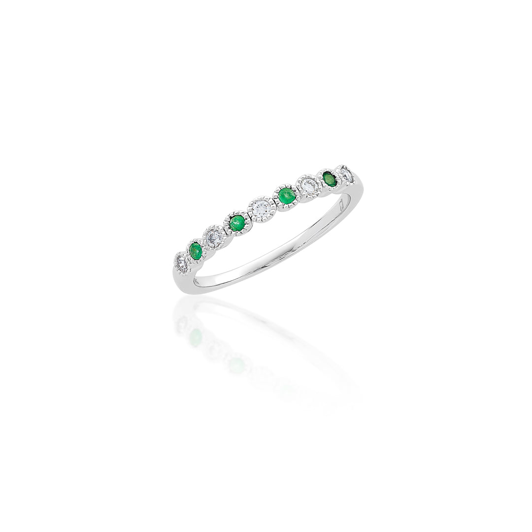 Diamond and Emerald – 9ct White Gold 9ct White Gold