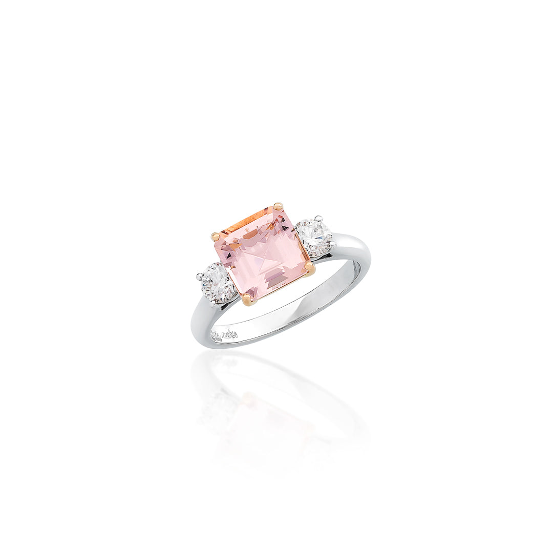 Diamond and Morganite – 18ct White Gold 18ct White Gold