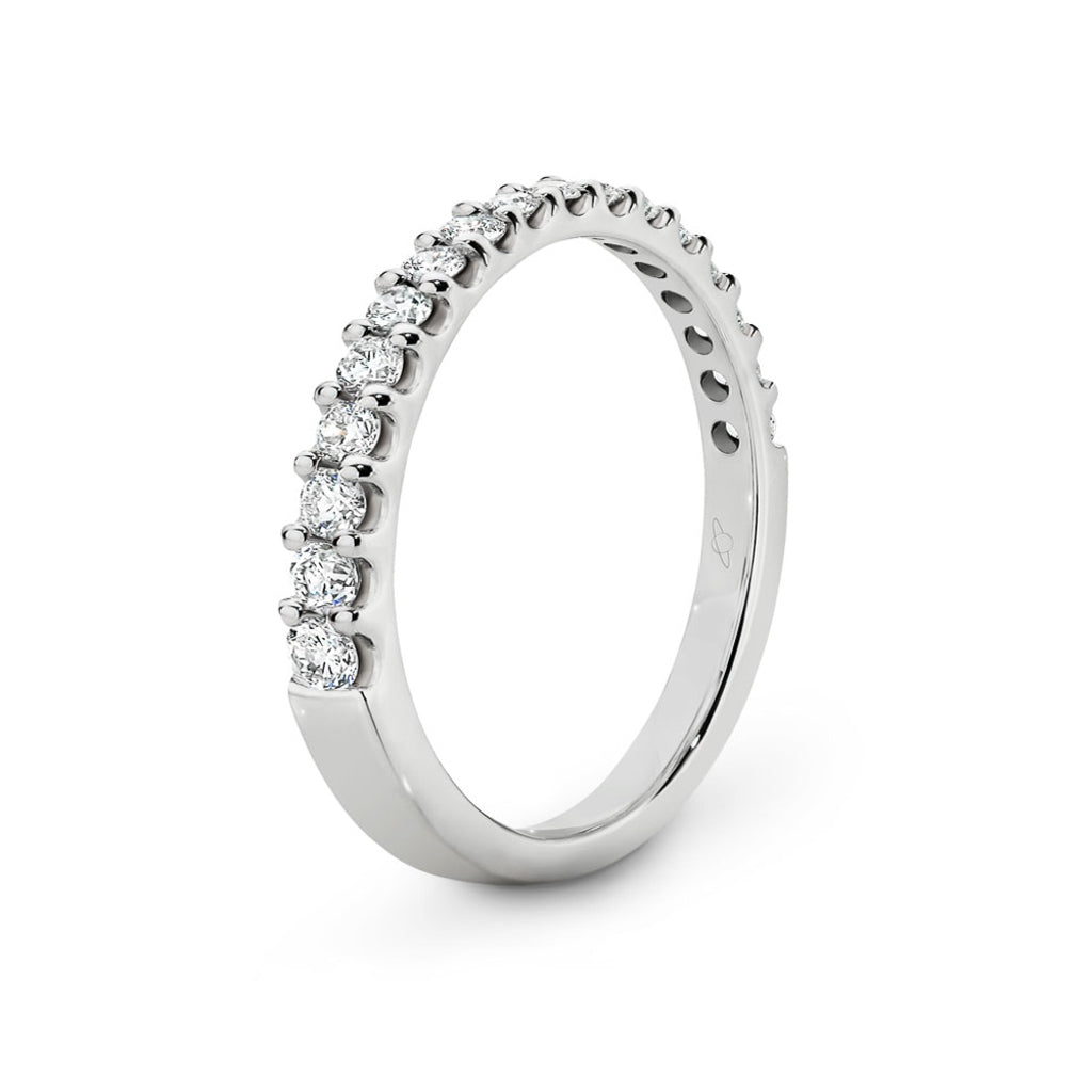 Diamond Ring – 18ct White Gold 18ct White Gold