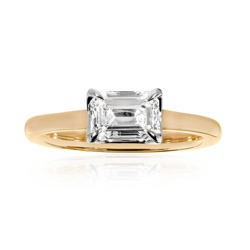 Diamond and Emerald Solitaire – 18ct Yellow Gold 18ct Yellow Gold