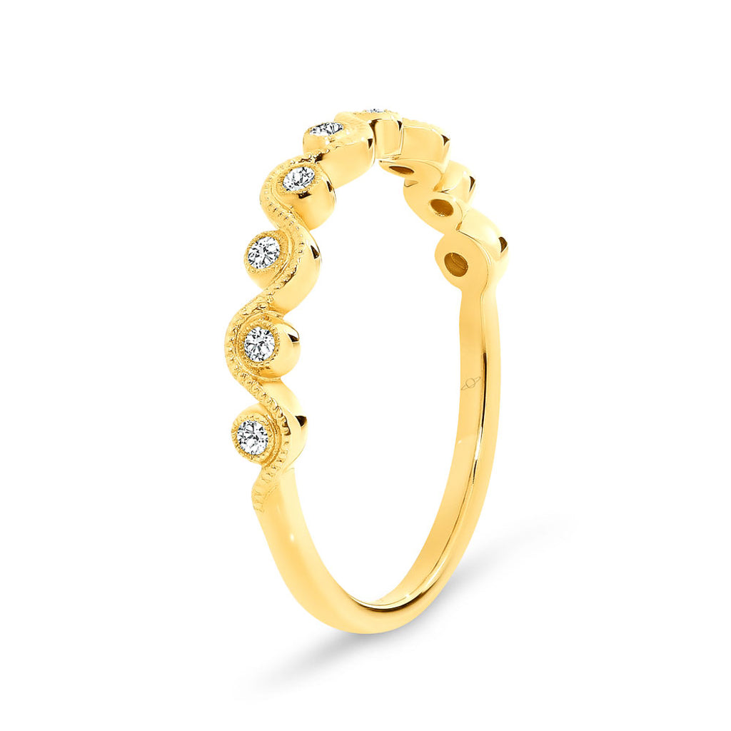 Diamond Bezel Ring – 9ct Yellow Gold 9ct Yellow Gold
