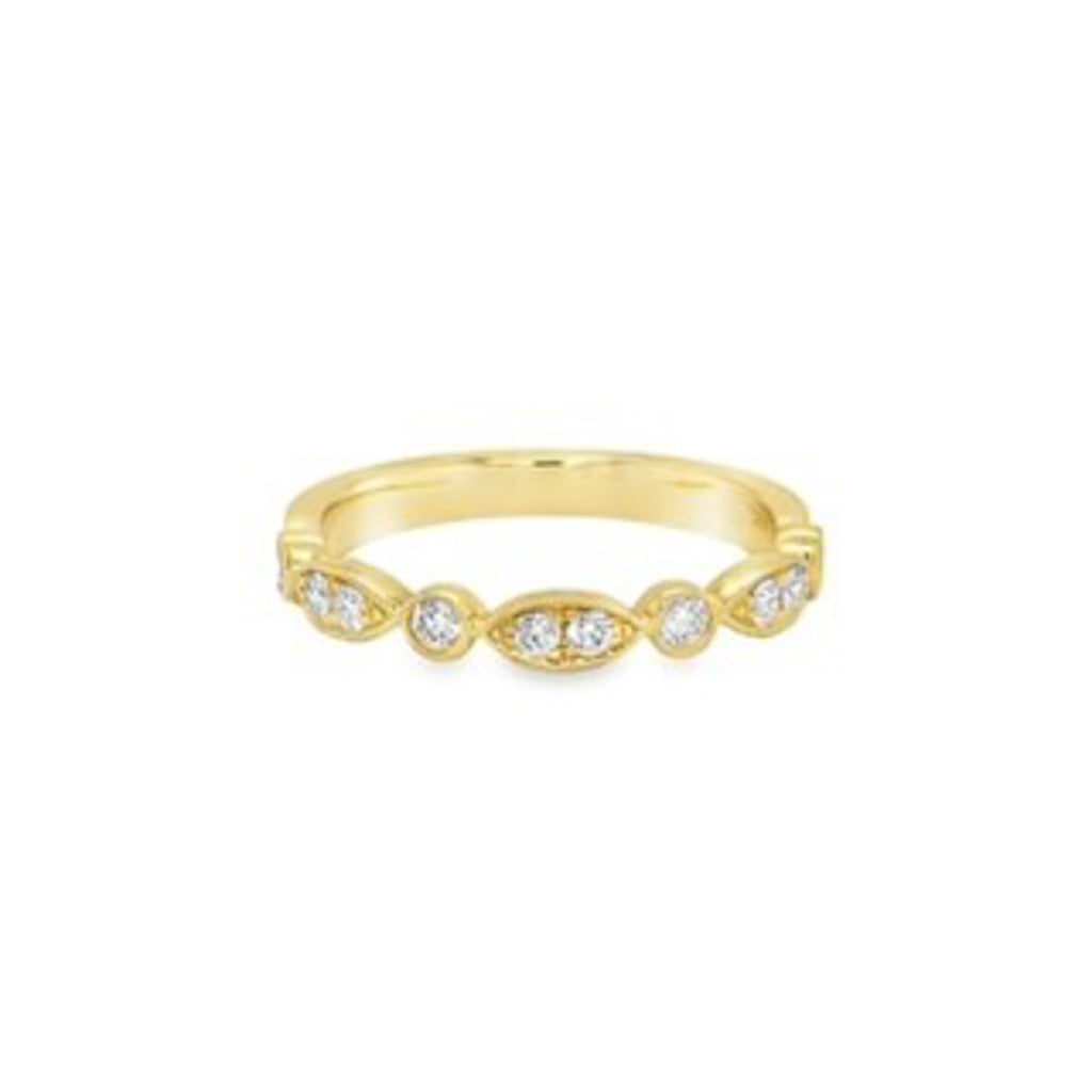 Diamond – 18ct Yellow Gold 18ct Yellow Gold