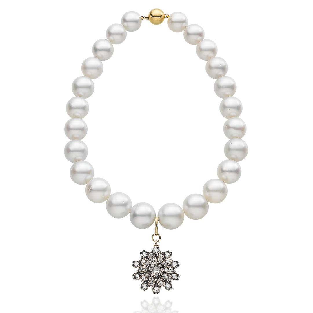 South Sea Pearl Strand